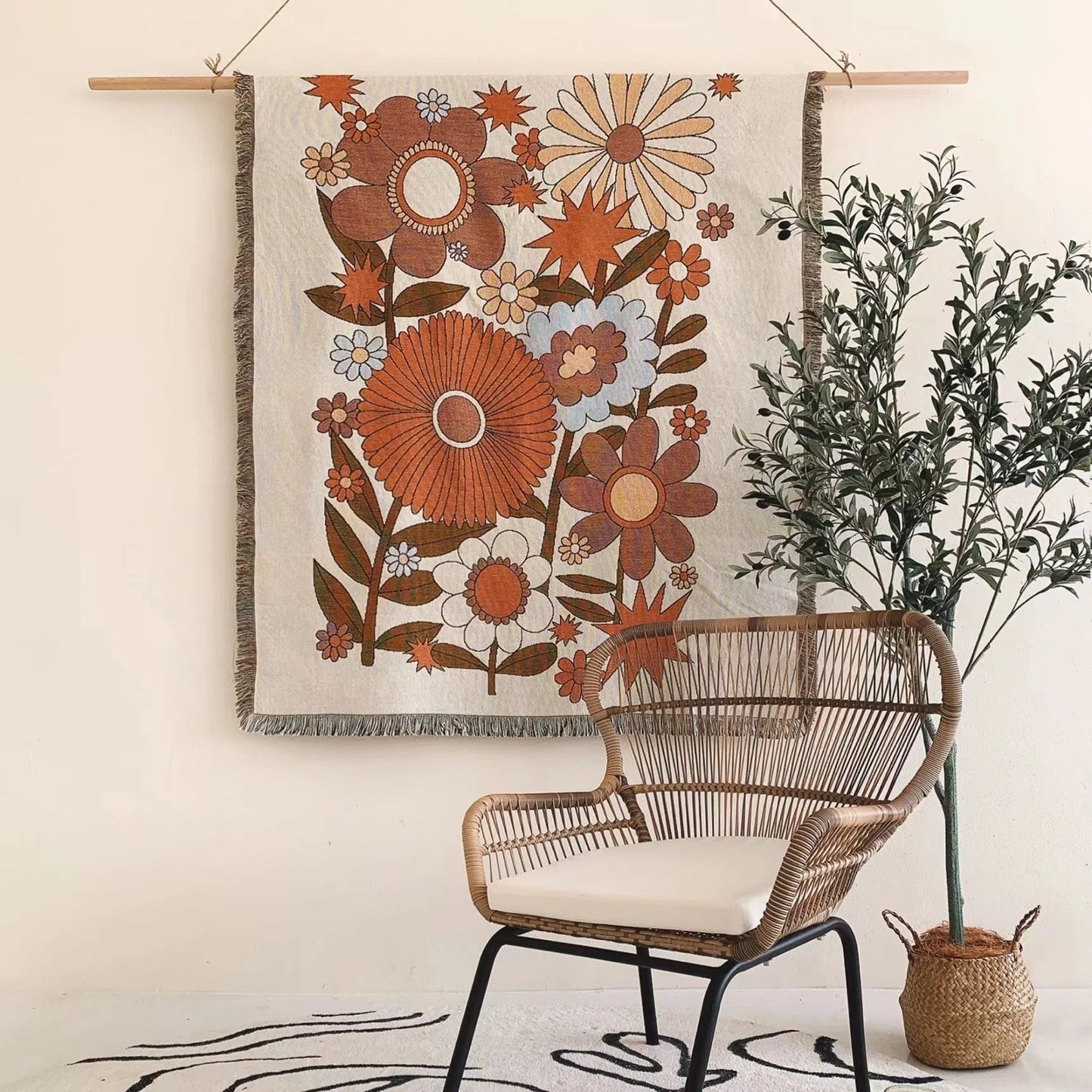 Retro vintage 70s tapestry wall hanging with sunflowers