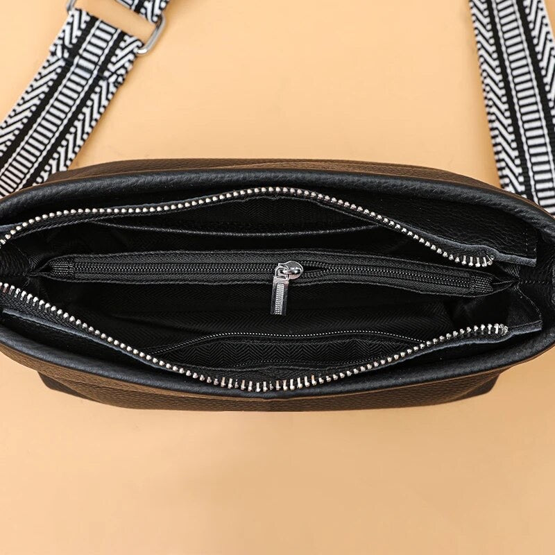 Inside View of Heritage Cross Body Bag – Spacious interior showcasing high-quality leather and organizational features.