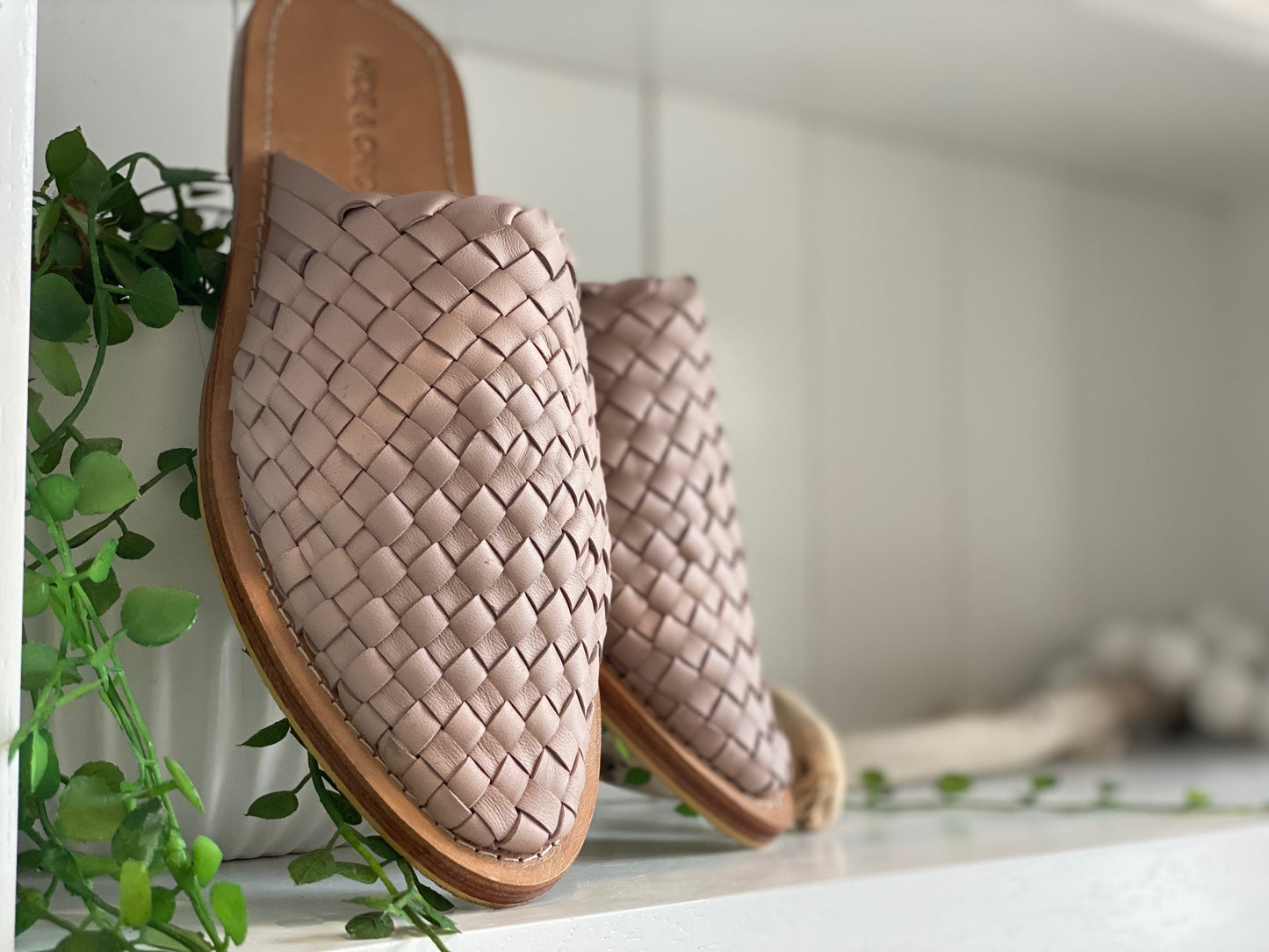 Iris Leather Woven Loafer Slide in Rose